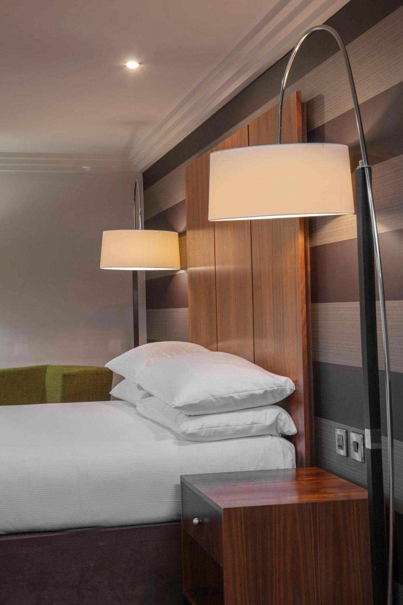 Doubletree By Hilton Stratford-Upon-Avon, United Kingdom Hotell Exteriör bild