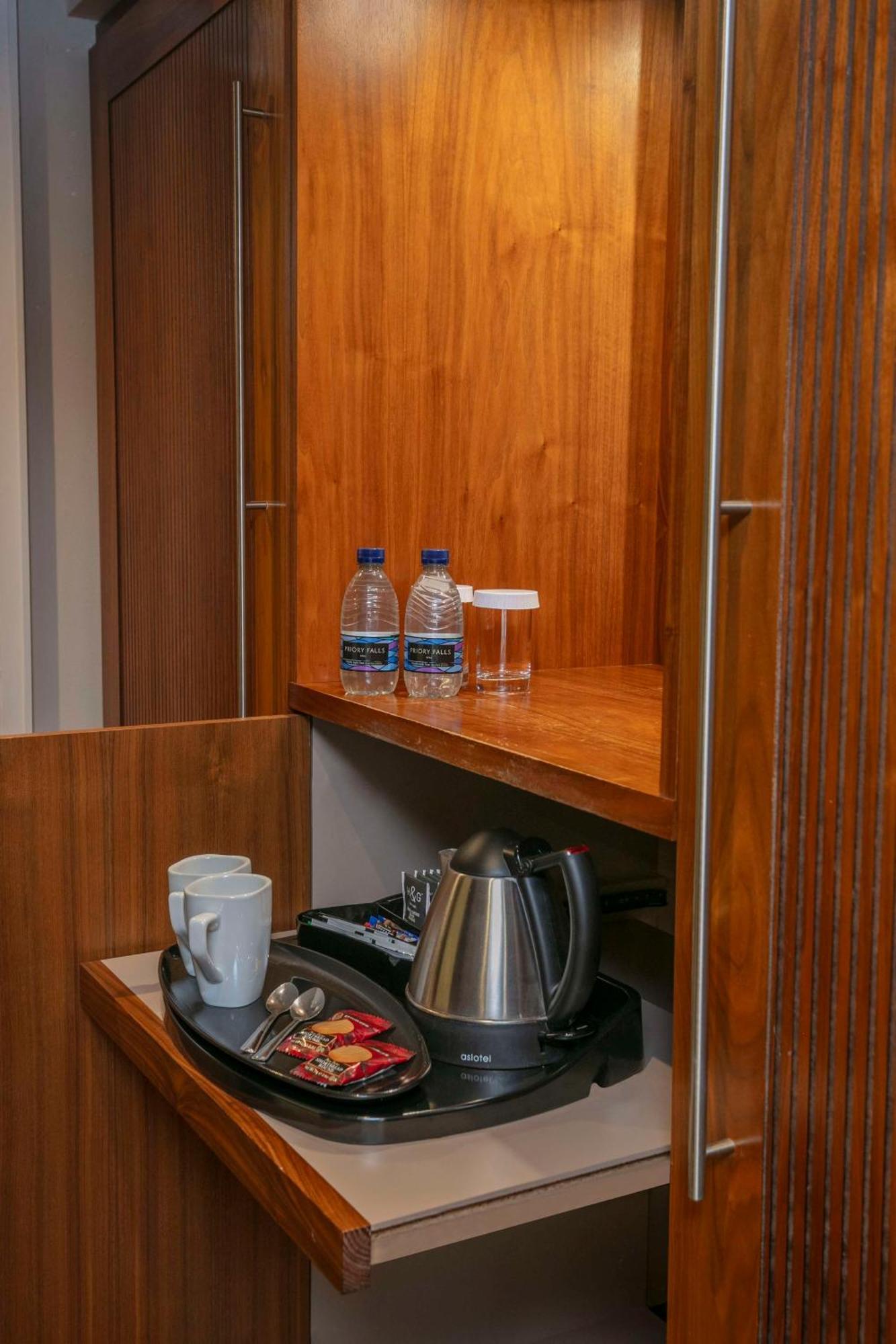 Doubletree By Hilton Stratford-Upon-Avon, United Kingdom Hotell Exteriör bild